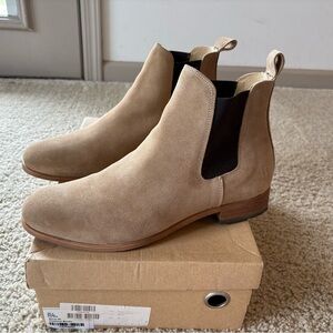 Men's Tan Suede Chelsea Boots
